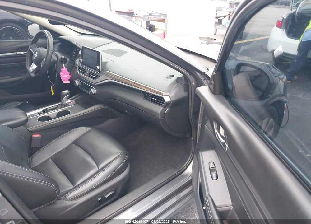 2019 NISSAN ALTIMA VIN: 1N4BL4EV2KC240721