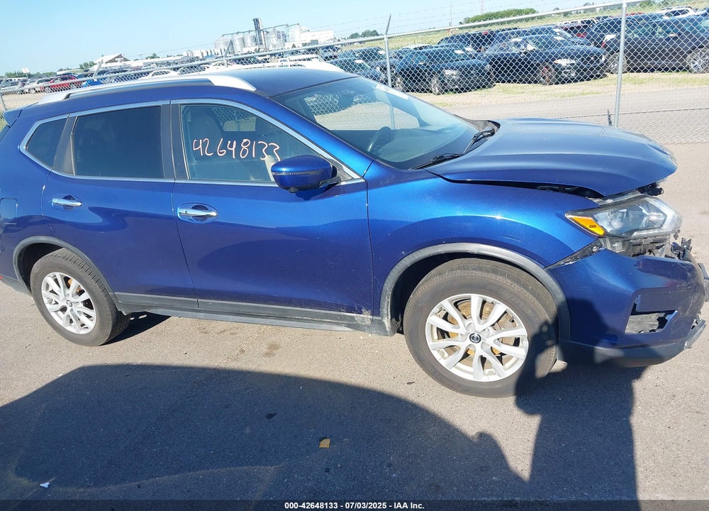 2018 NISSAN ROGUE VIN: KNMAT2MV0JP513772