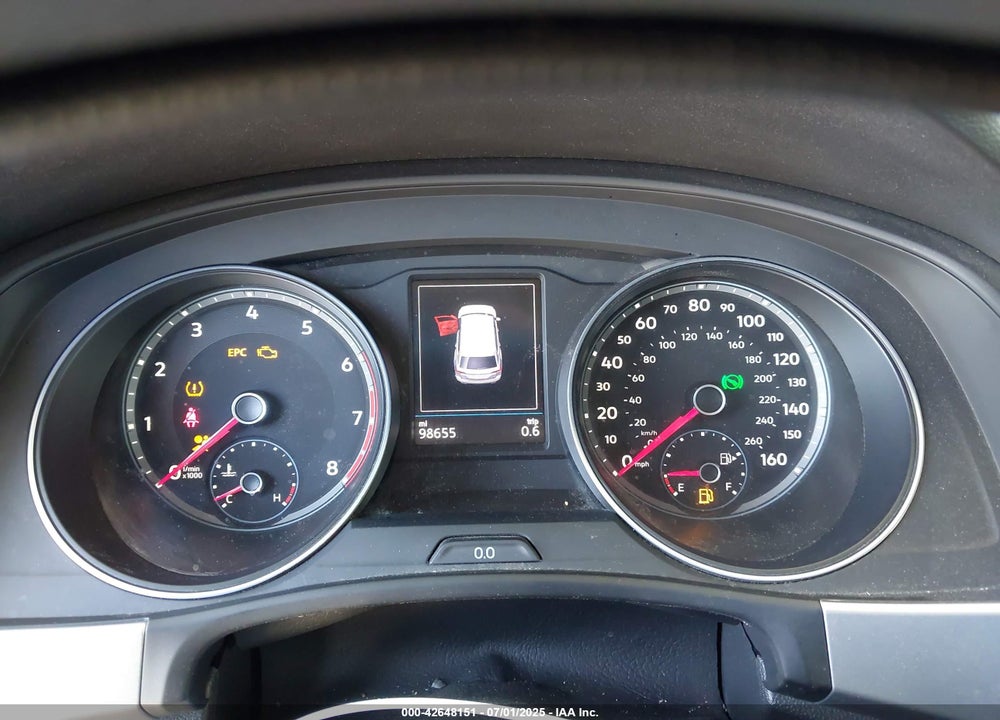 2018 VOLKSWAGEN ATLAS VIN: 1V2AR2CA6JC568696