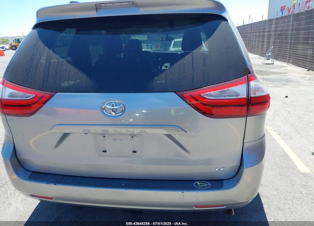 2015 TOYOTA SIENNA LE 8 PASSENGER VIN: 5TDKK3DC6FS631351