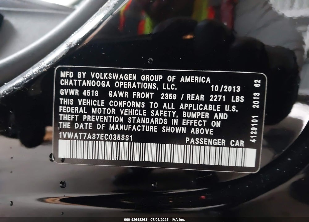 2014 VOLKSWAGEN PASSAT VIN: 1VWAT7A37EC035831
