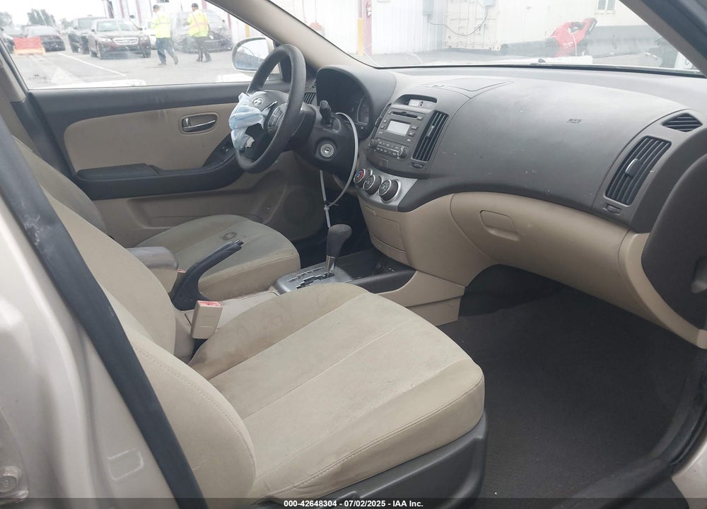 2010 HYUNDAI ELANTRA GLS VIN: KMHDU4AD2AU048166