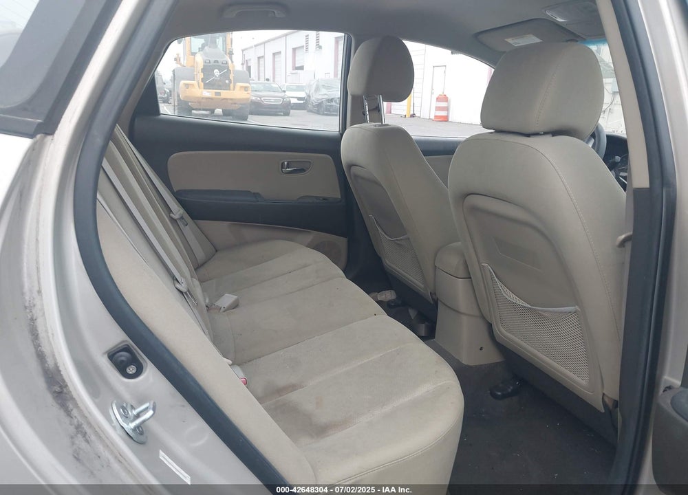 2010 HYUNDAI ELANTRA GLS VIN: KMHDU4AD2AU048166
