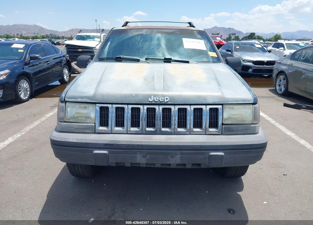 1993 JEEP GRAND CHEROKEE LAREDO VIN: 1J4GZ58S3PC637099