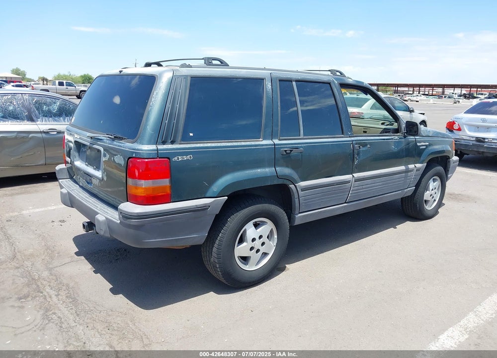 1993 JEEP GRAND CHEROKEE LAREDO VIN: 1J4GZ58S3PC637099