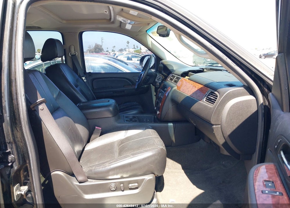 2007 CHEVROLET TAHOE VIN: 1GNFC13087R373206