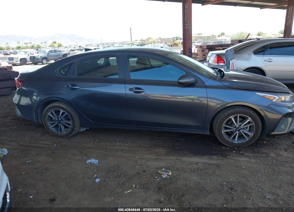 2023 KIA FORTE VIN: 3KPF24AD3PE588121
