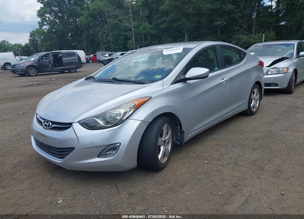 2013 HYUNDAI ELANTRA VIN: 5NPDH4AE9DH293322