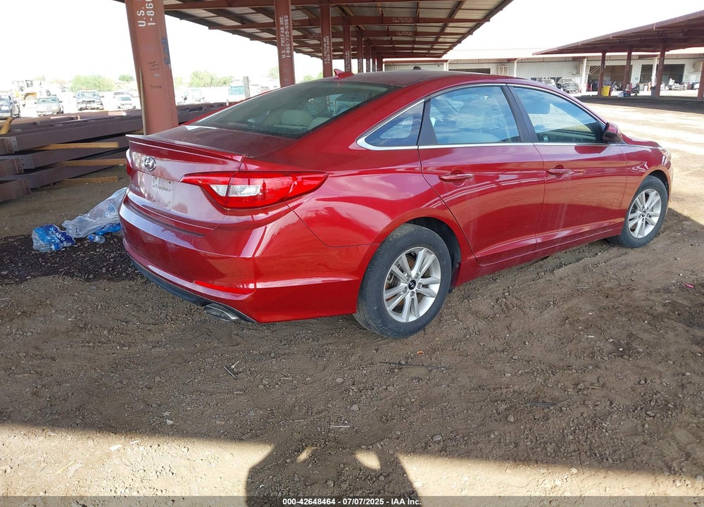 2015 HYUNDAI SONATA SE VIN: 5NPE24AF4FH243980