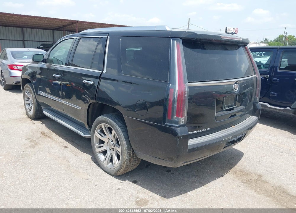 2015 CADILLAC ESCALADE VIN: 1GYS3BKJ6FR187602