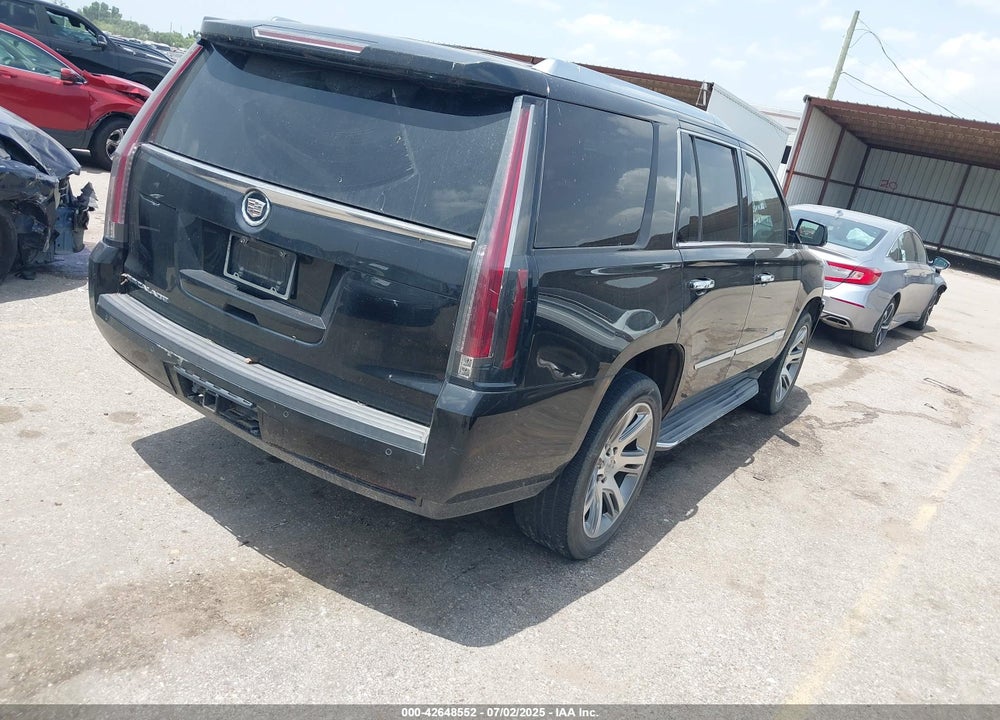 2015 CADILLAC ESCALADE VIN: 1GYS3BKJ6FR187602