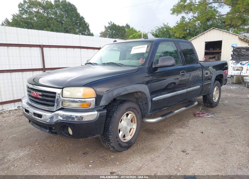 2004 GMC SIERRA 1500 SLT VIN: 1GTEK19T14E280300