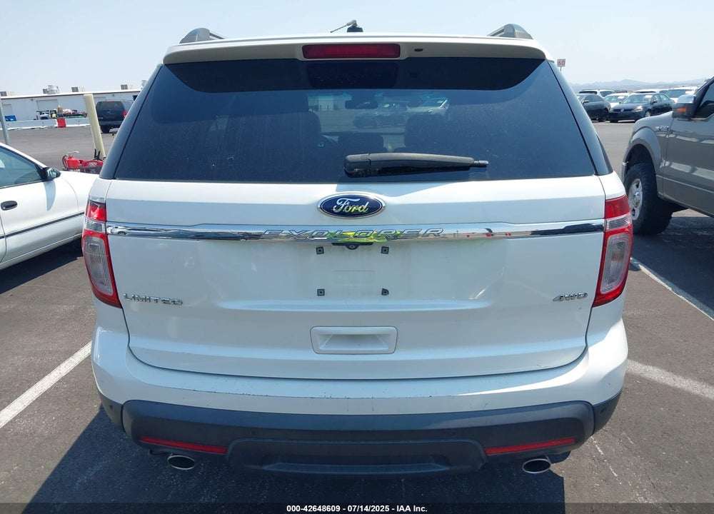 2015 FORD EXPLORER VIN: 1FM5K8F83FGA16278