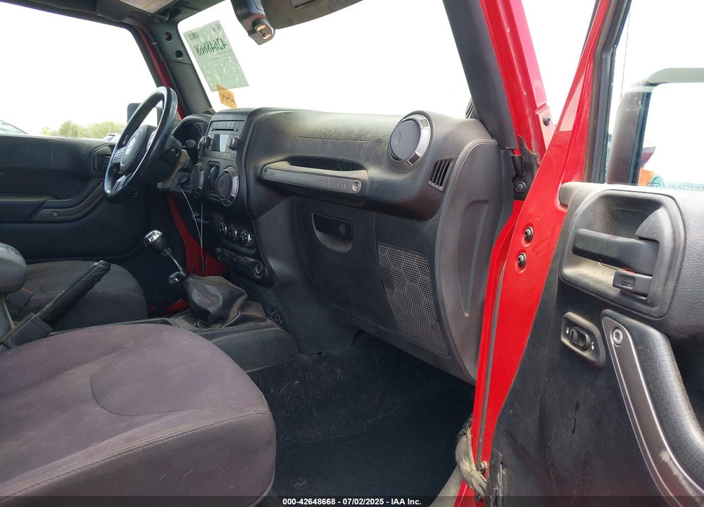 2014 JEEP WRANGLER UNLIMITED VIN: 1C4BJWDG6EL129463