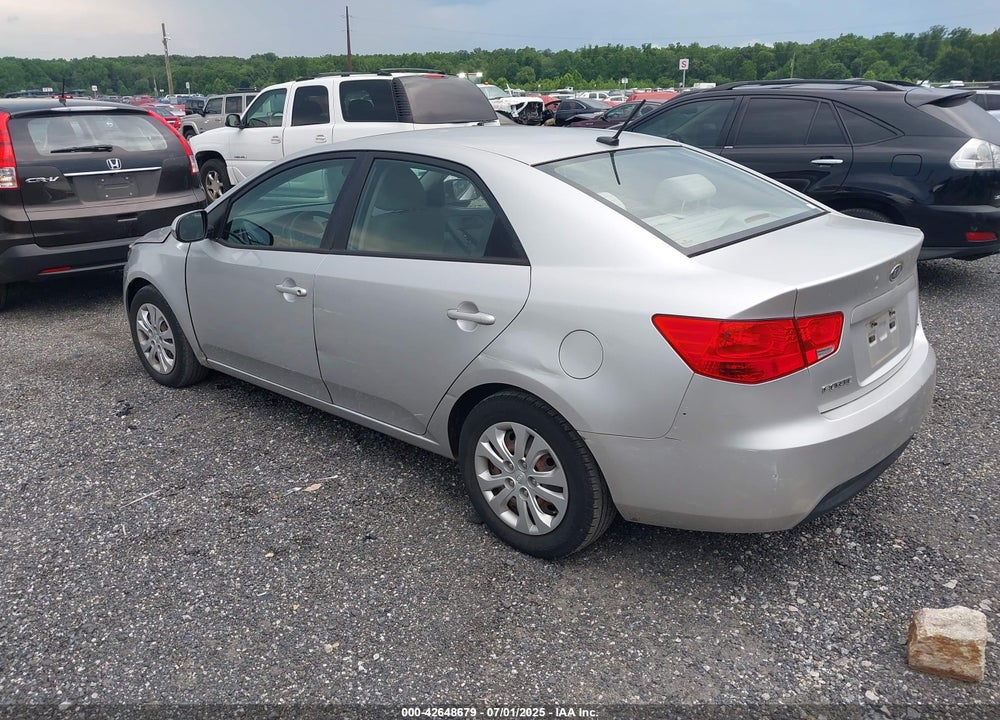 2012 KIA FORTE VIN: KNAFU4A2XC5548095