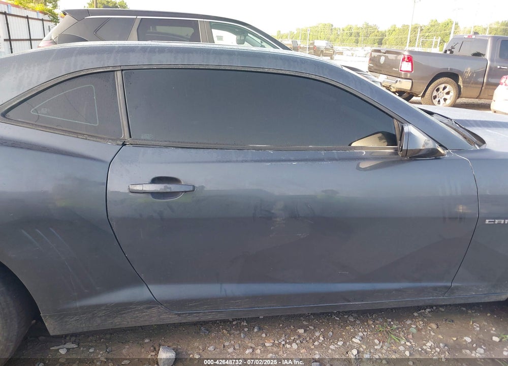 2011 CHEVROLET CAMARO VIN: 2G1FB1ED5B9123753
