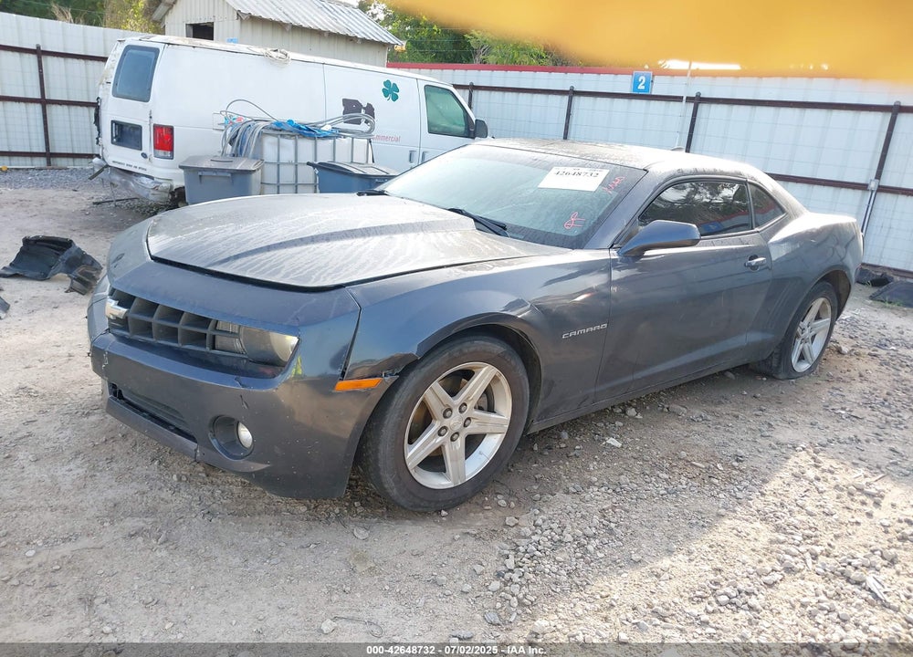 2011 CHEVROLET CAMARO VIN: 2G1FB1ED5B9123753