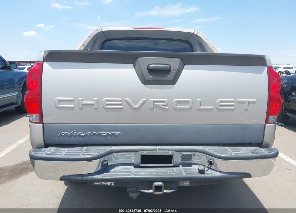 2004 CHEVROLET AVALANCHE 1500 VIN: 3GNEC12T24G122295