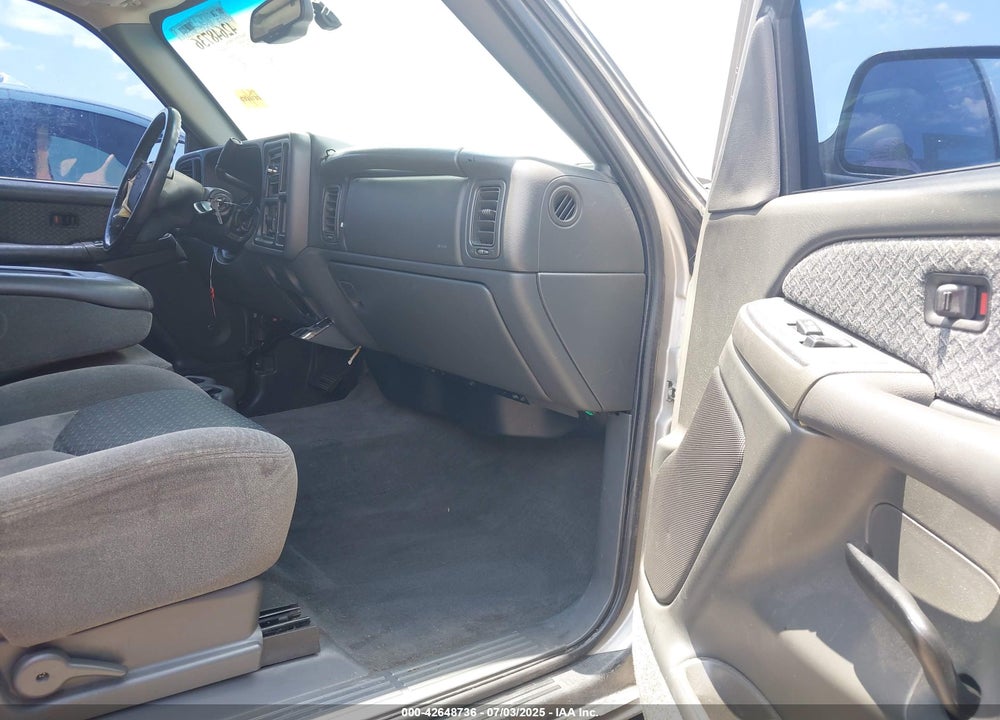2004 CHEVROLET AVALANCHE 1500 VIN: 3GNEC12T24G122295