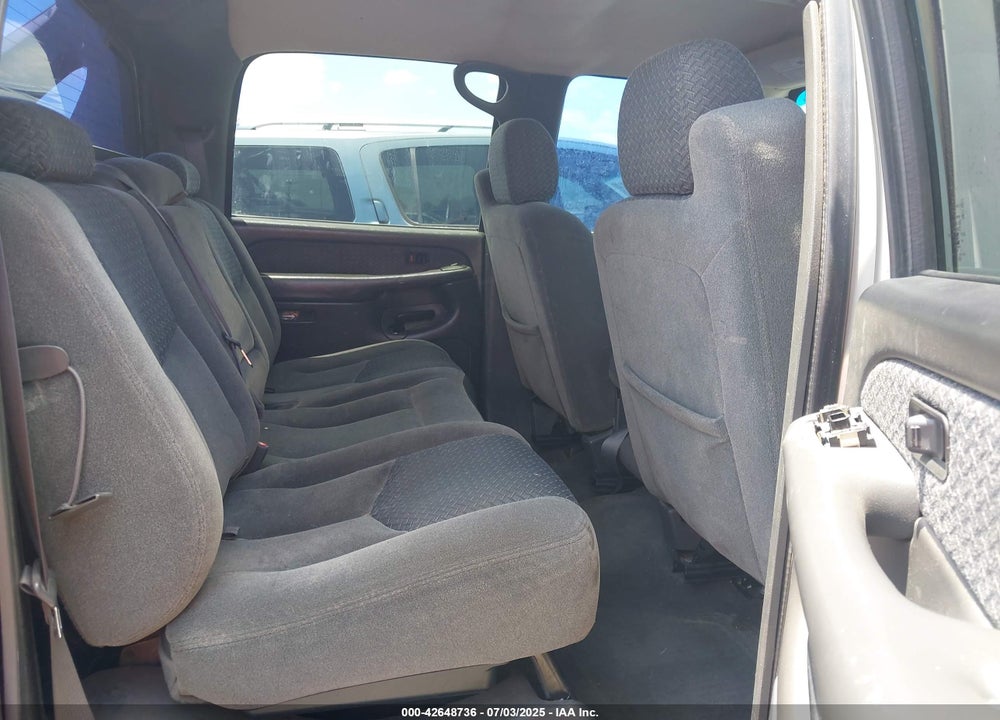 2004 CHEVROLET AVALANCHE 1500 VIN: 3GNEC12T24G122295