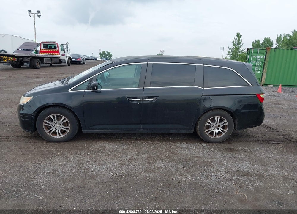 2011 HONDA ODYSSEY VIN: 5FNRL5H49BB062567