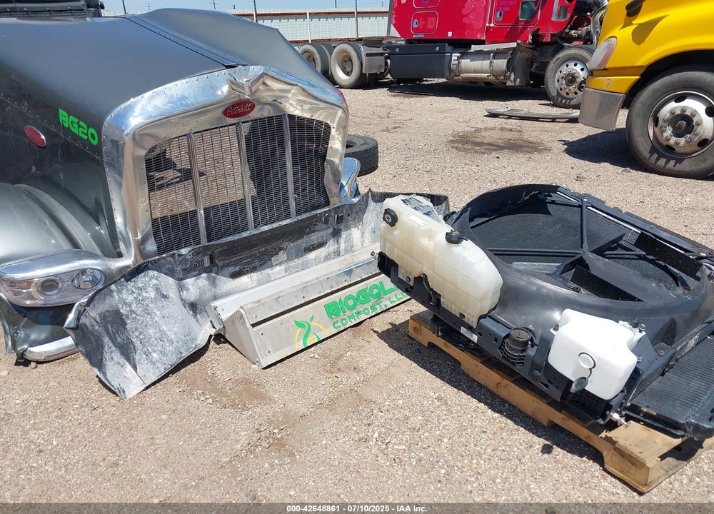 2025 PETERBILT 589 VIN: 1XPED49X6SD702352