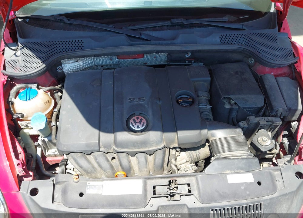 2013 VOLKSWAGEN BEETLE VIN: 3VWJP7AT3DM659854