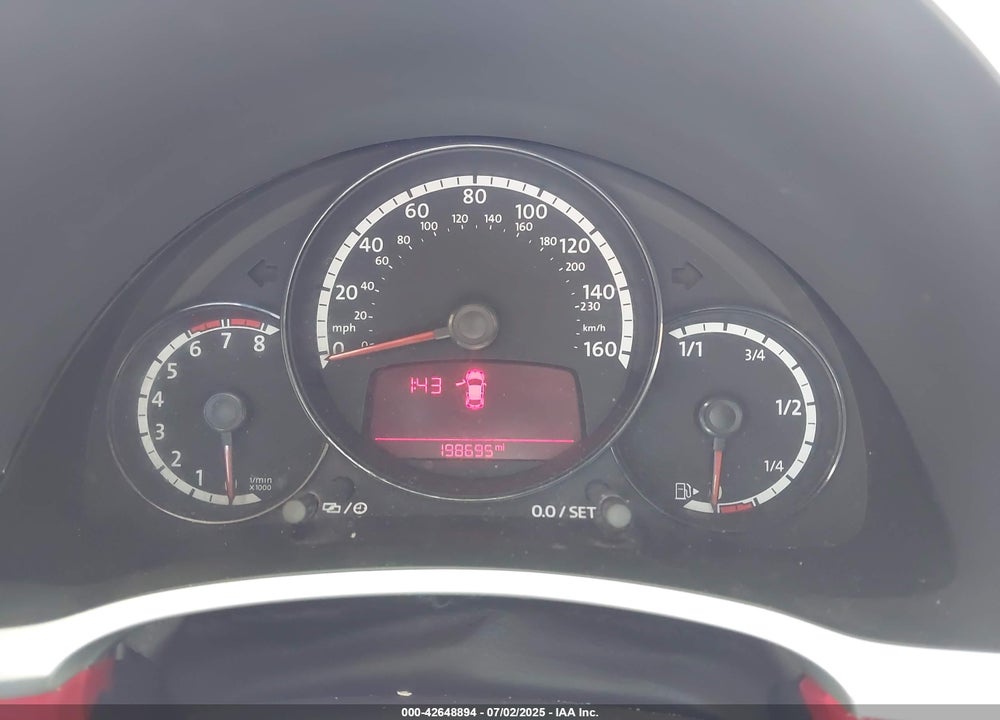 2013 VOLKSWAGEN BEETLE VIN: 3VWJP7AT3DM659854