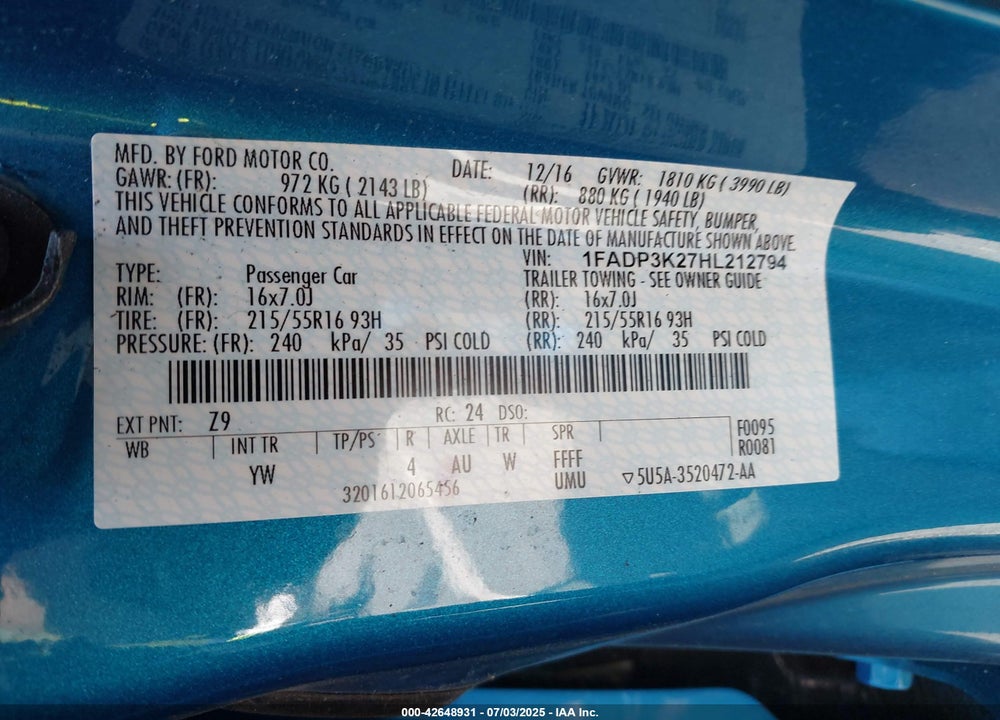 2017 FORD FOCUS VIN: 1FADP3K27HL212794
