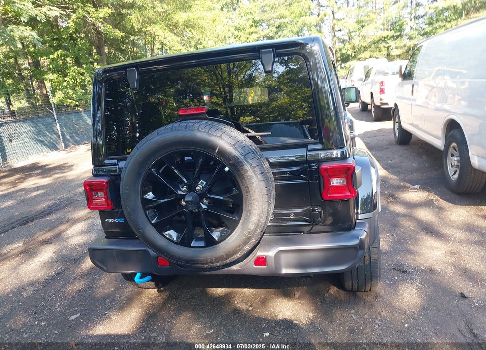 2024 JEEP WRANGLER 4XE SAHARA 4XE VIN: 1C4RJXP68RW306655