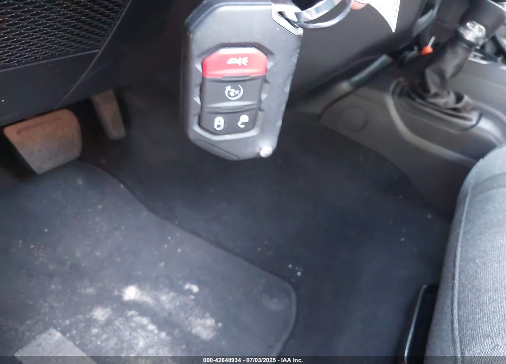 2024 JEEP WRANGLER 4XE SAHARA 4XE VIN: 1C4RJXP68RW306655