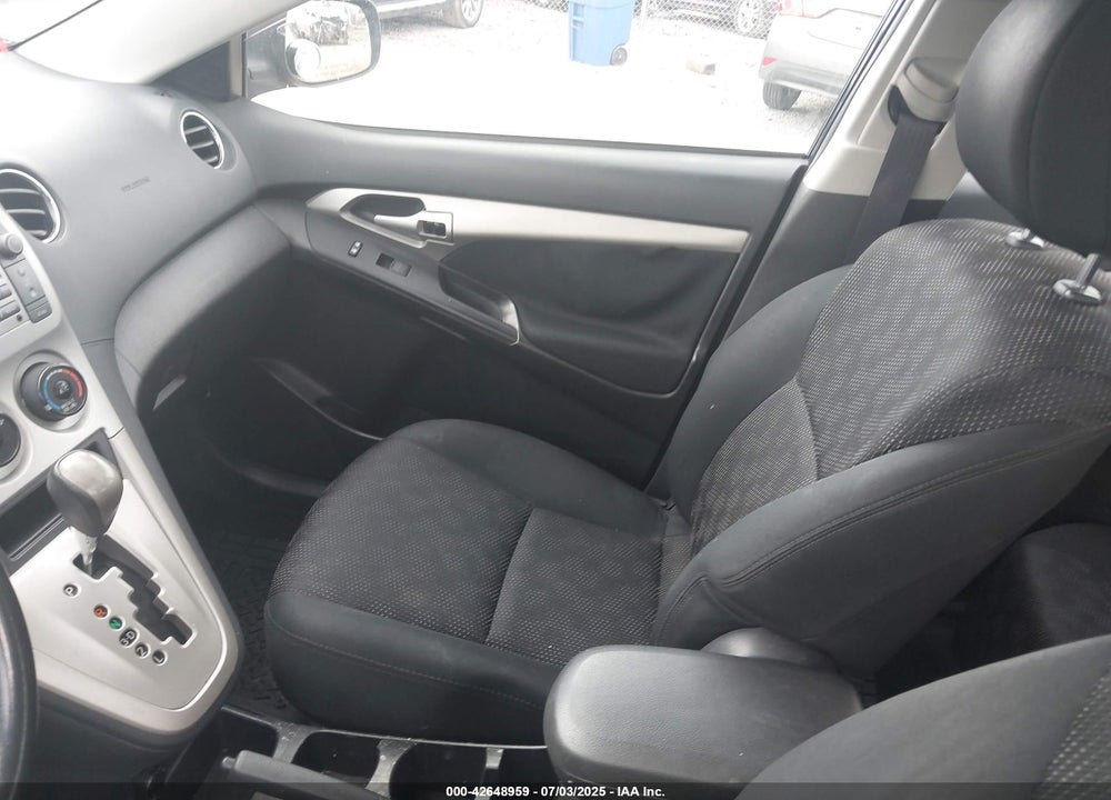 2010 PONTIAC VIBE VIN: 5Y2SM6E02AZ403905