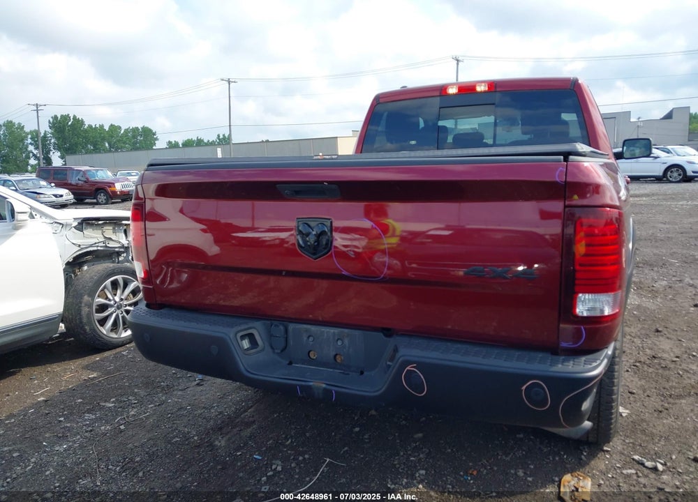 2019 RAM 1500 CLASSIC WARLOCK 4X4 6'4 BOX VIN: 1C6RR7GG8KS735946