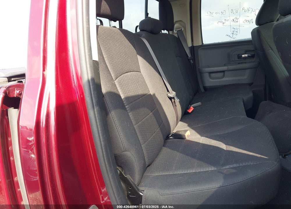 2019 RAM 1500 CLASSIC WARLOCK 4X4 6'4 BOX VIN: 1C6RR7GG8KS735946