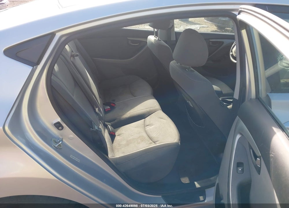 2014 HYUNDAI ELANTRA SE VIN: KMHDH4AEXEU210497