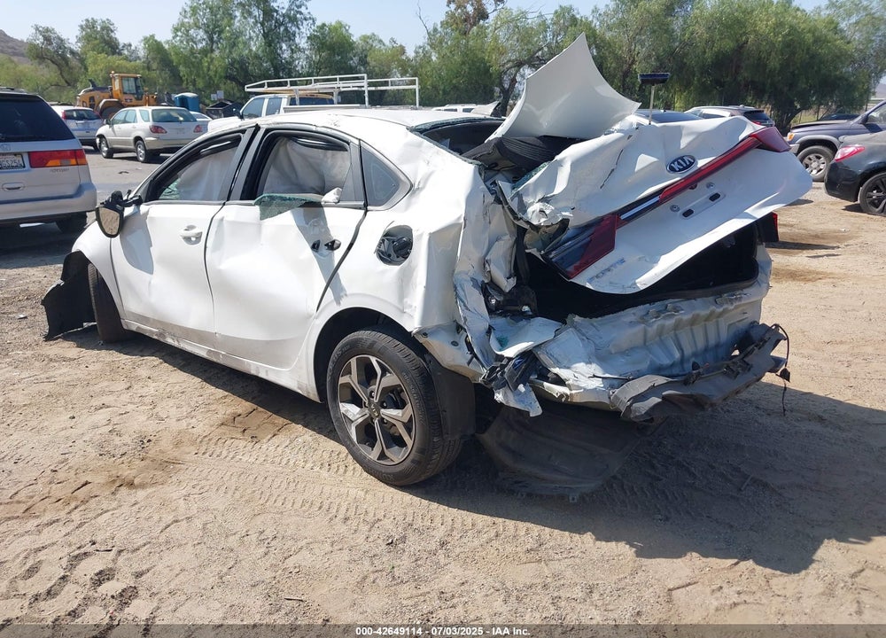 2021 KIA FORTE VIN: 3KPF24AD9ME391224
