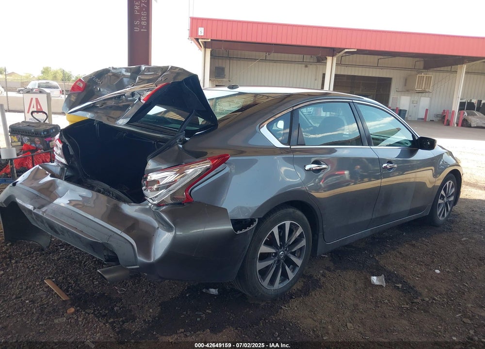 2017 NISSAN ALTIMA VIN: 1N4AL3AP6HC252182