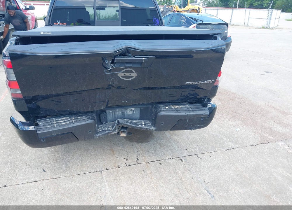 2022 NISSAN FRONTIER PRO-4X 4X4 VIN: 1N6ED1EK8NN645013
