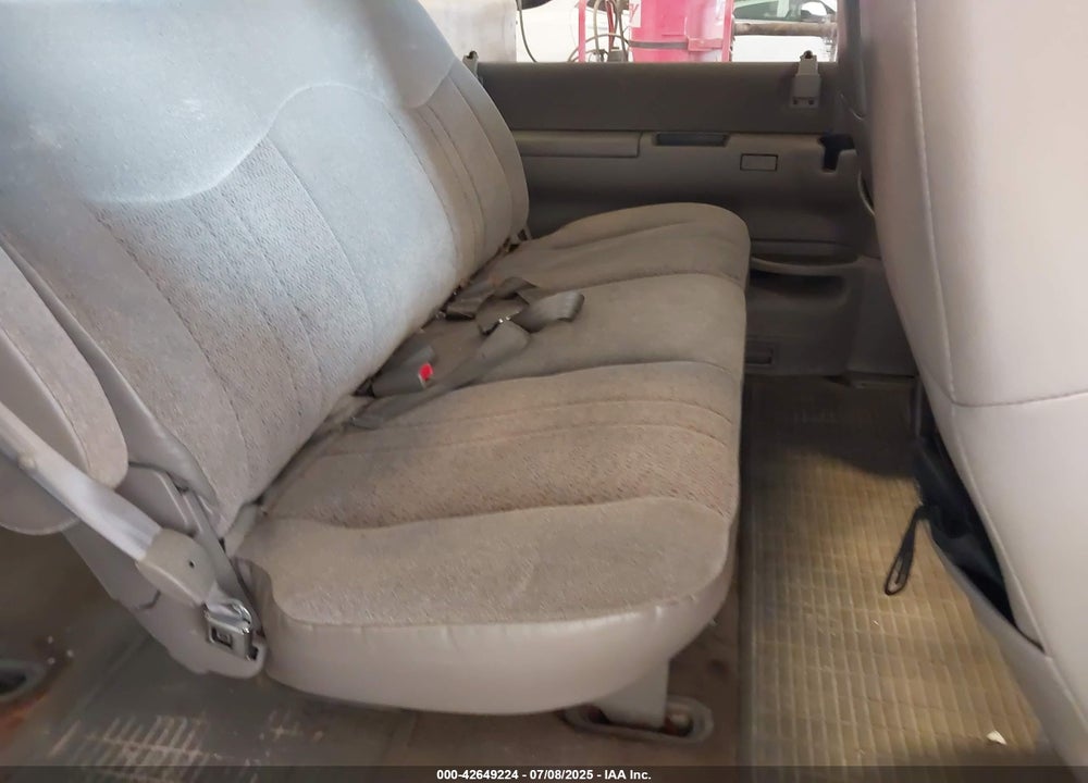 2005 CHEVROLET ASTRO VIN: 1GNEL19X35B123362