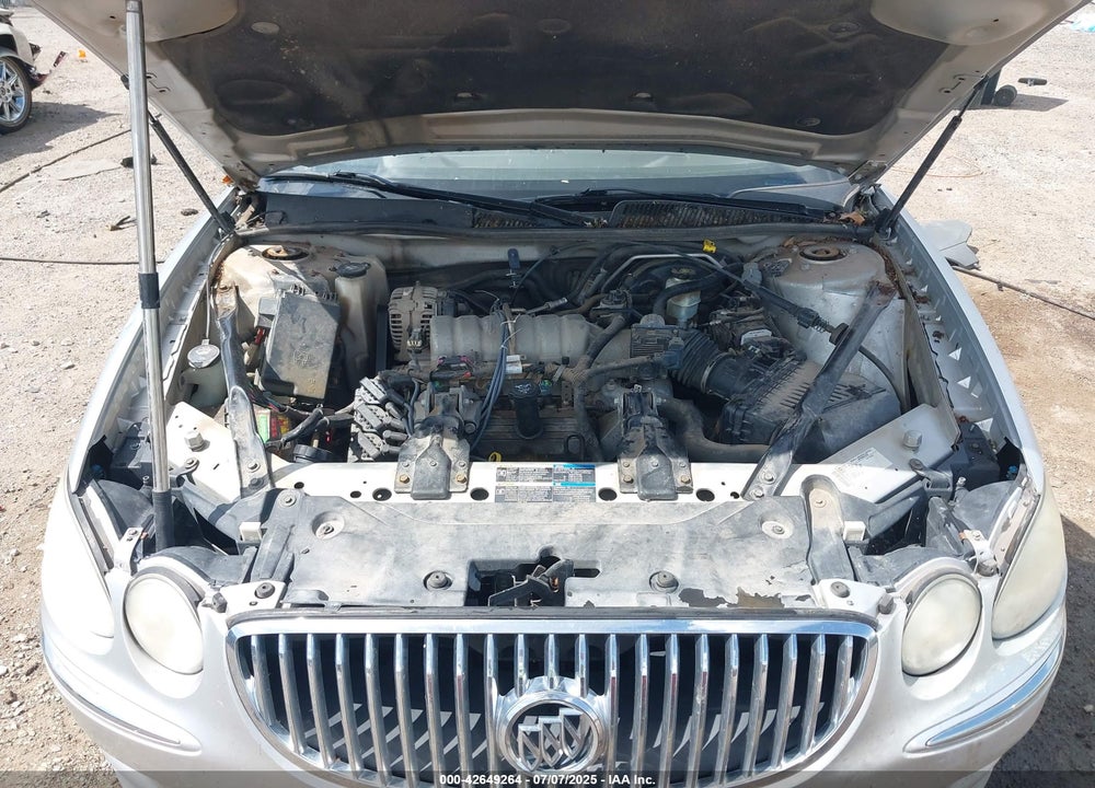 2009 BUICK LACROSSE VIN: 2G4WD582091243452