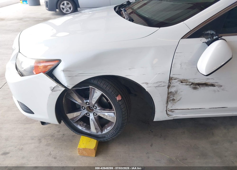 2014 ACURA ILX VIN: 19VDE1F35EE013425