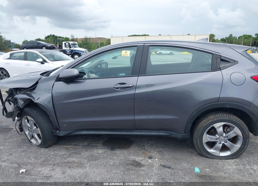 2020 HONDA HR-V 2WD LX VIN: 3CZRU5H35LM709705
