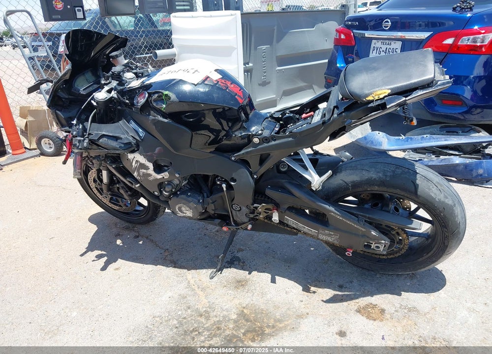2014 HONDA CBR1000 RR VIN: JH2SC5901EK600433