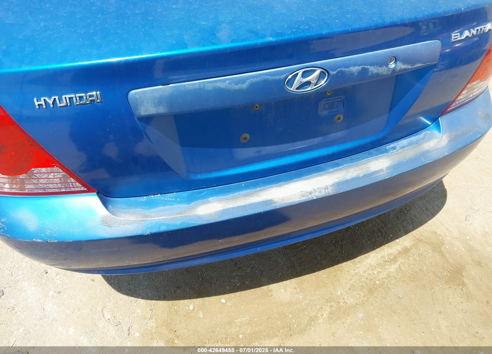 2004 HYUNDAI ELANTRA GLS/GT VIN: KMHDN46D94U809298