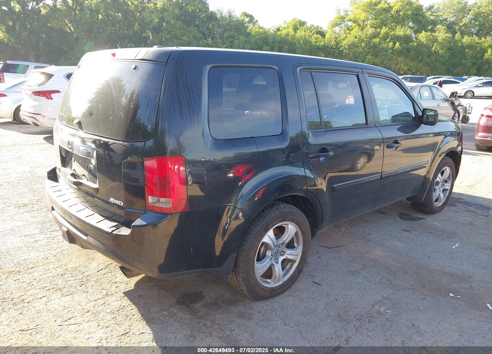 2012 HONDA PILOT VIN: 5FNYF4H62CB086015