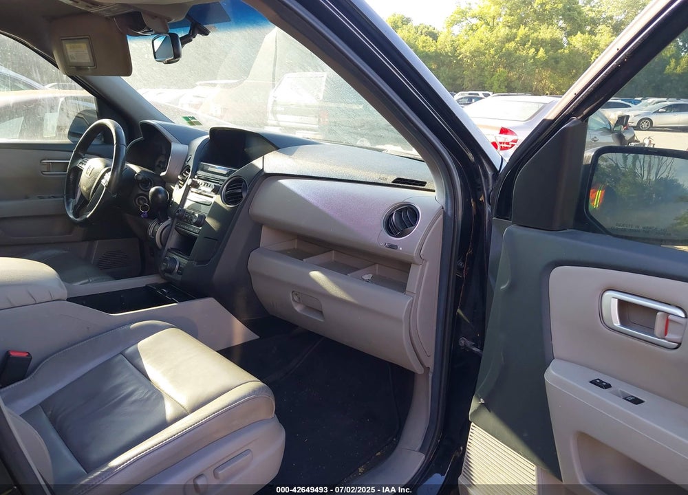 2012 HONDA PILOT VIN: 5FNYF4H62CB086015