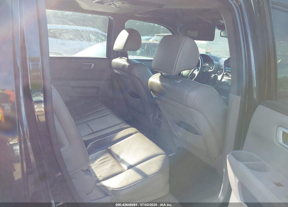 2012 HONDA PILOT VIN: 5FNYF4H62CB086015
