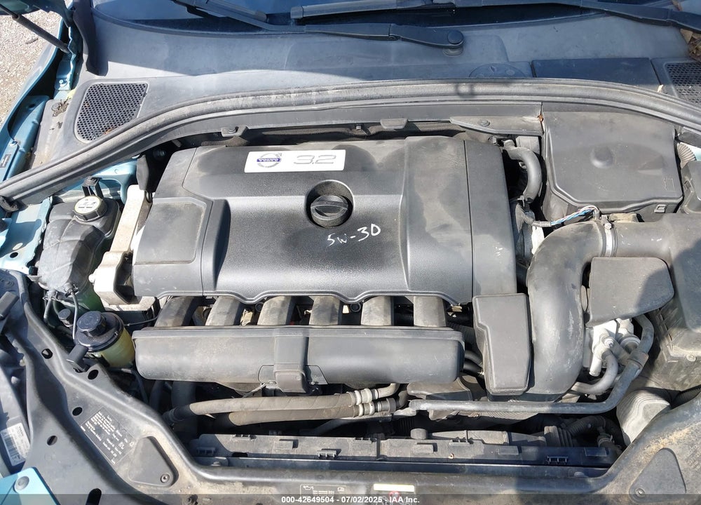 2010 VOLVO XC60 VIN: YV4982DZ8A2084737