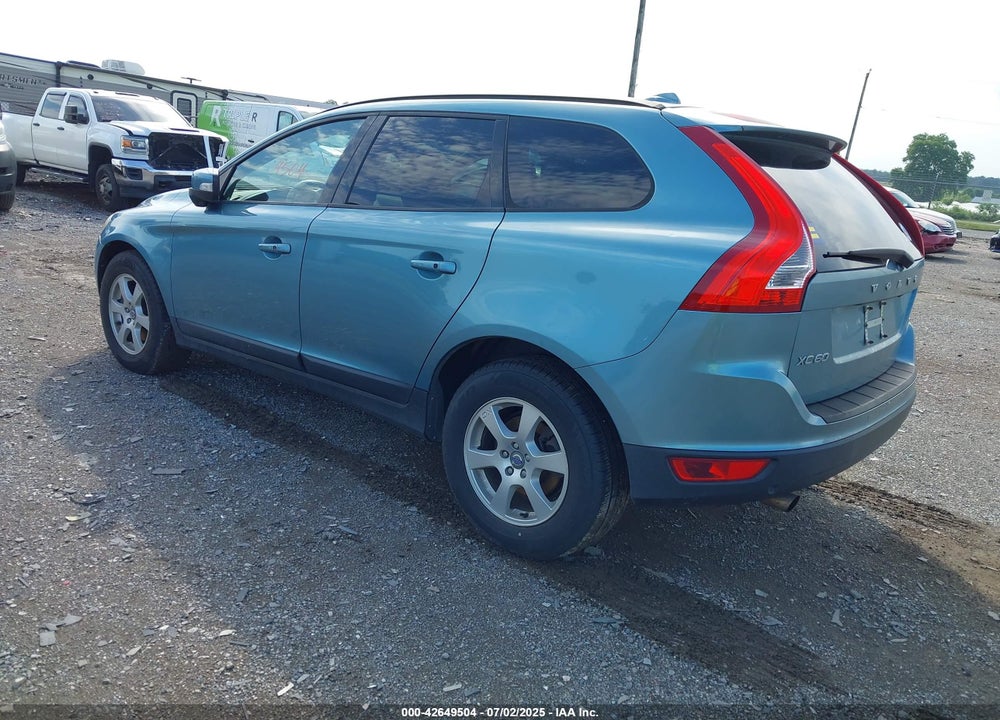 2010 VOLVO XC60 VIN: YV4982DZ8A2084737