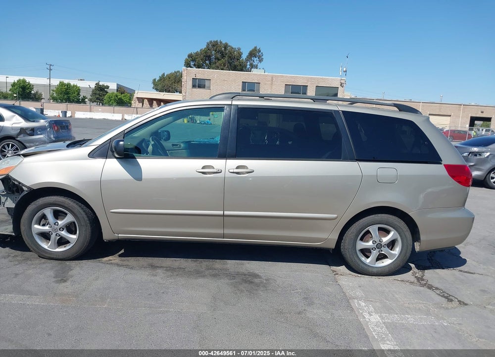 2007 TOYOTA SIENNA VIN: 5TDZK23C77S021339